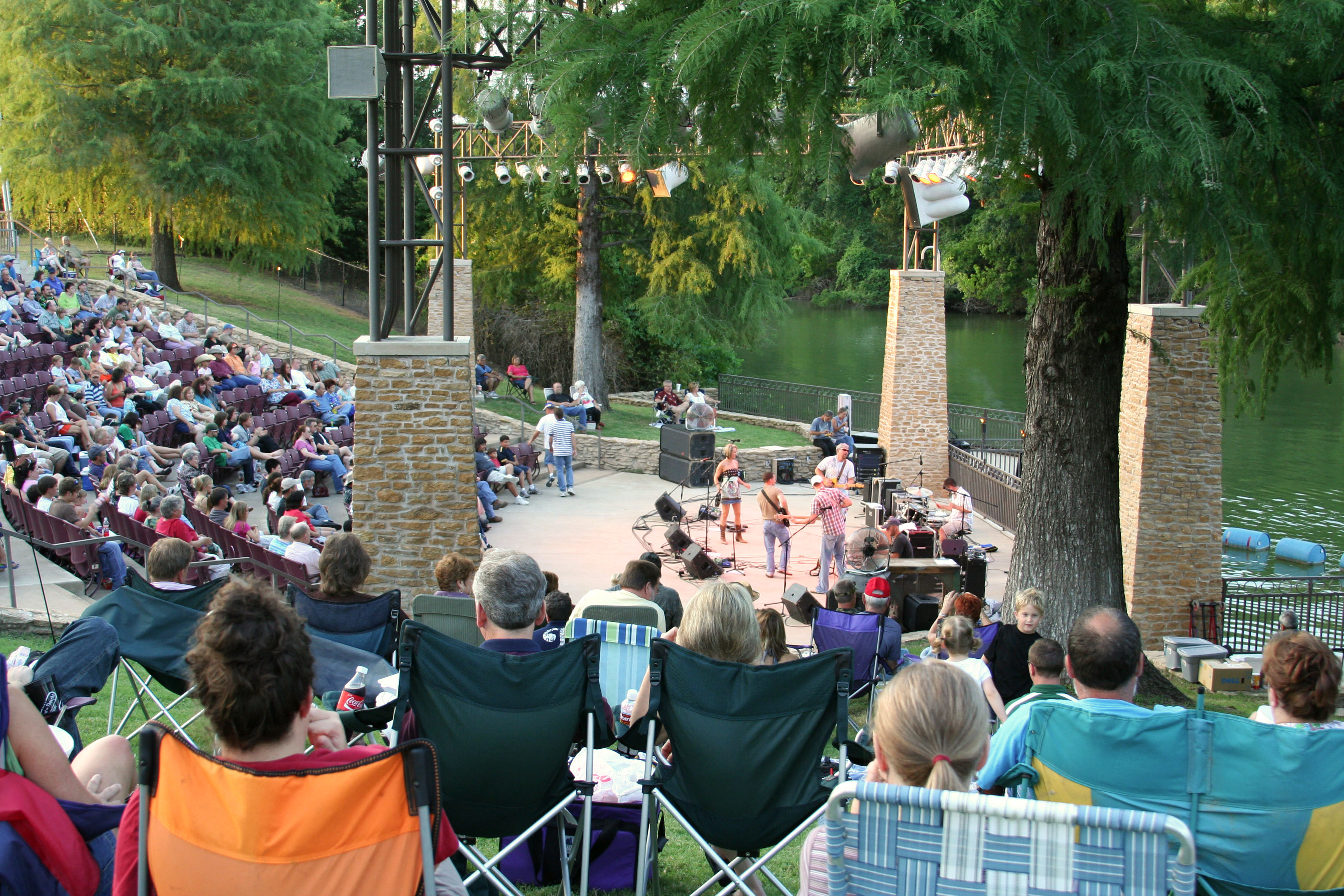 Bosque River Stage